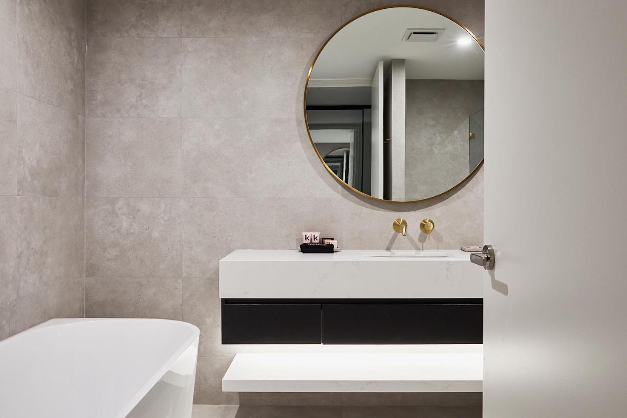 Astina Suites, 彭里斯 外观 照片