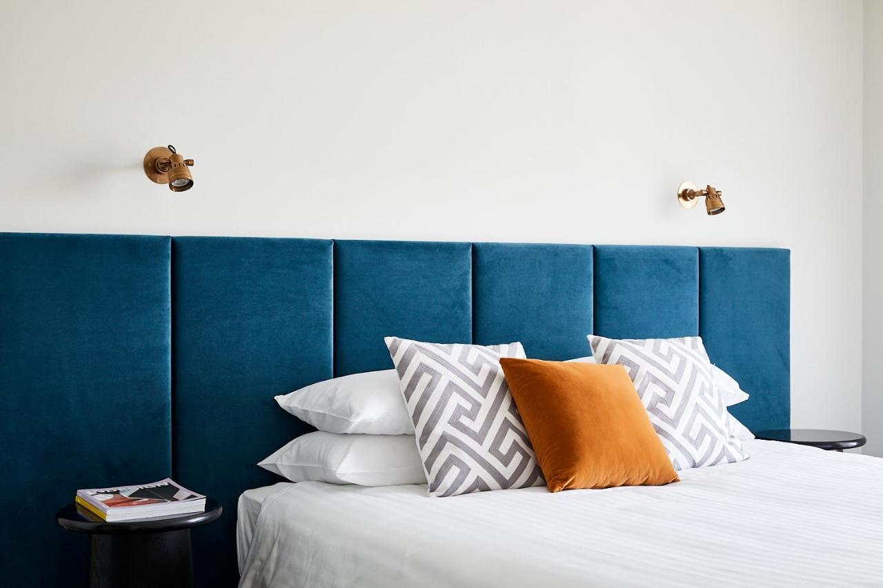 Astina Suites, 彭里斯 外观 照片