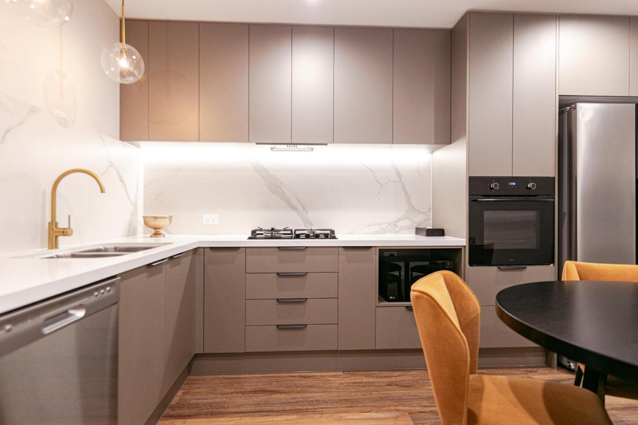 Astina Suites, 彭里斯 外观 照片